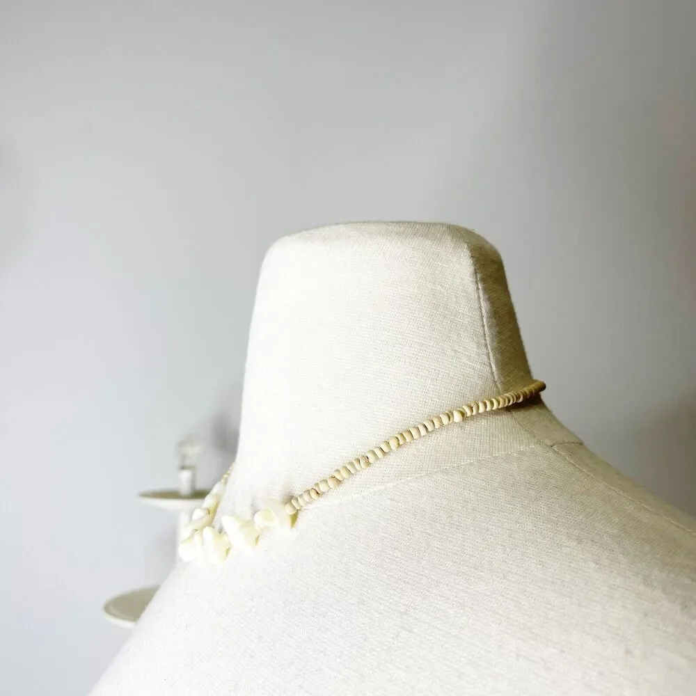 Vintage Avon Jewelry Necklace Mother Of Pearl Tan Wooden Bead Choker 90s Fashion